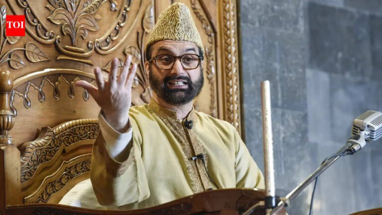 Mirwaiz describes situation in PoK as deeply disturbing, calls for sensitive handling of protests