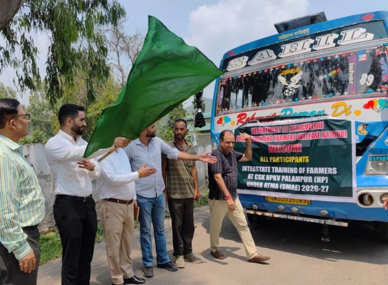 ADC Rajouri flags off 40 farmers for 7-day Interstate Exposure Training to Himachal Pradesh